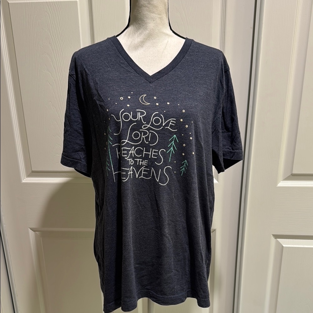Women's Black Graphic V-Neck Top